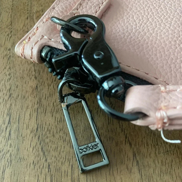 Botkier Leather Cobble Hill Wristlet Wallet - Peach - NWT - Picture 7 of 8